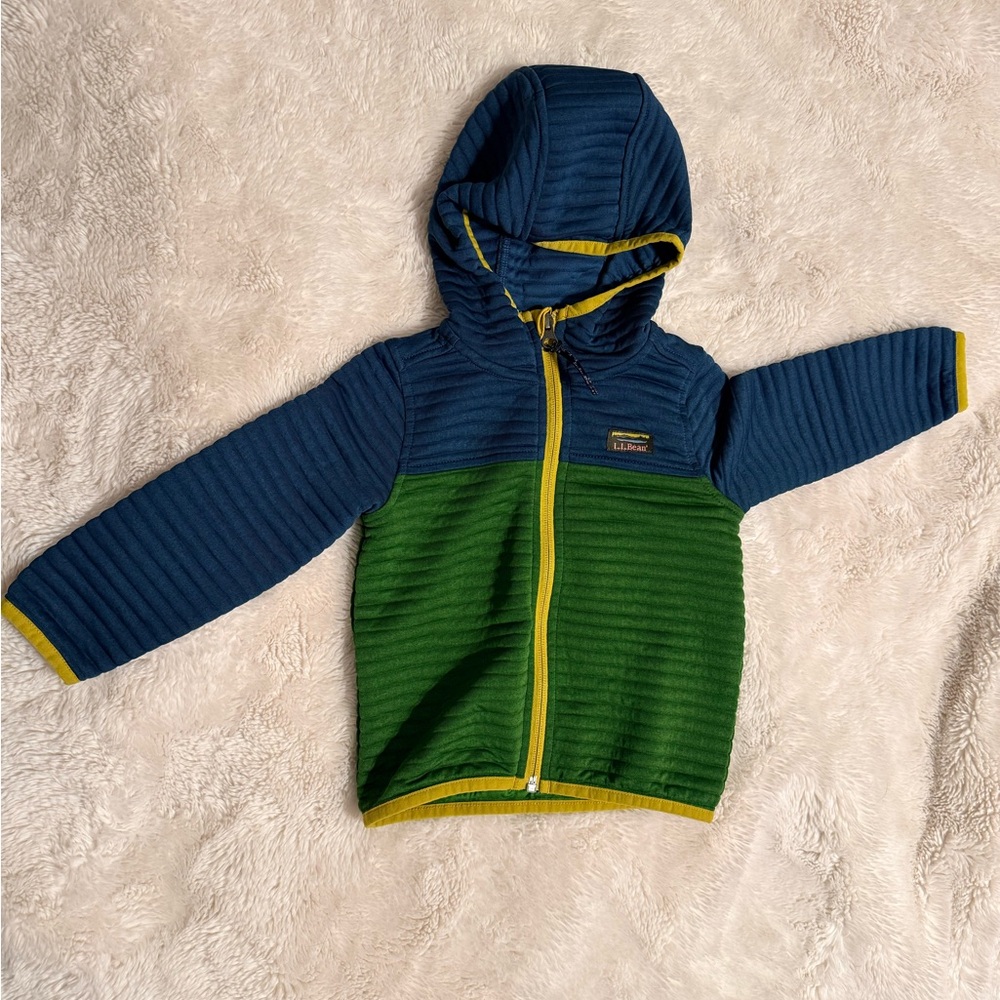 LL Bean Kids’ Airlight Blue and Green Hooded Jacket // Sz 2T